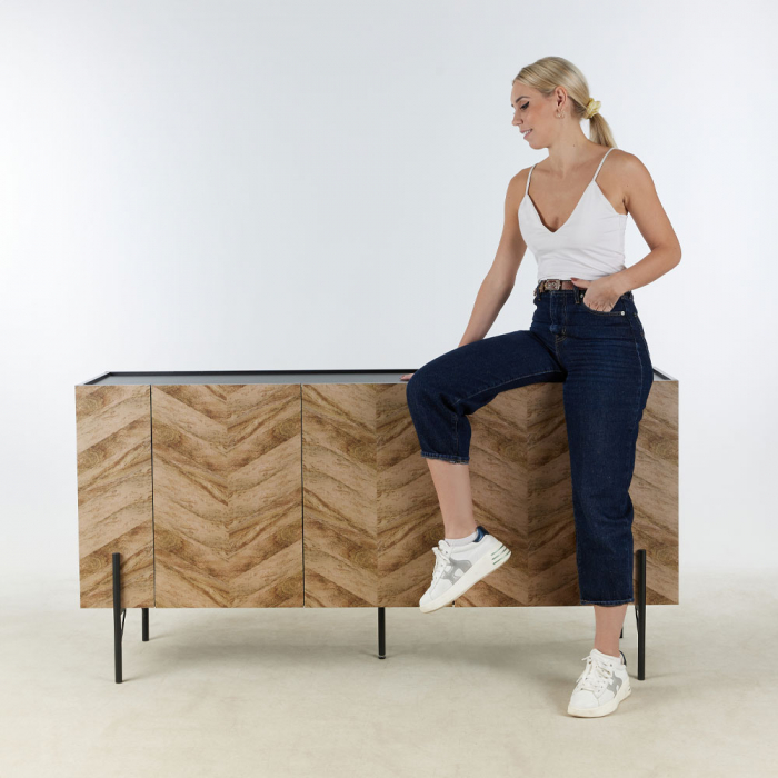 Comodă neagră fronturi decorative Parke [3]