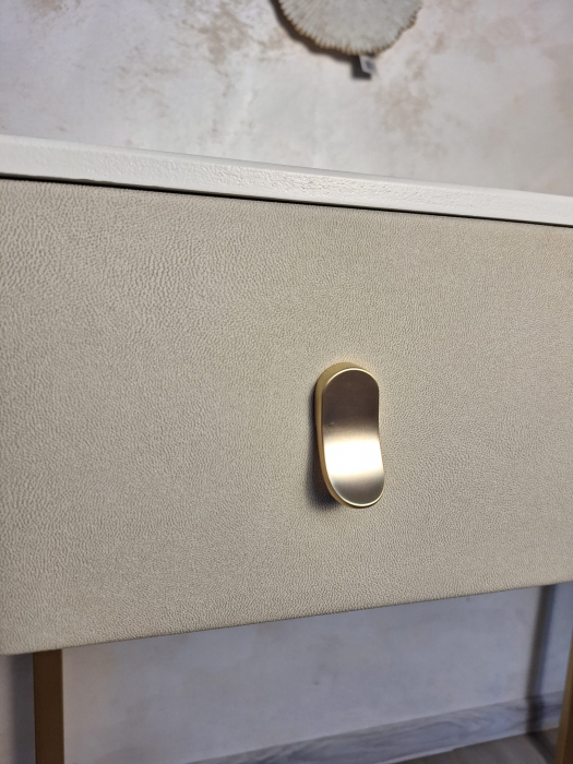Consola 3 sertare Beauty, piele bej cu baza aurie - CreativDeco.ro [15]