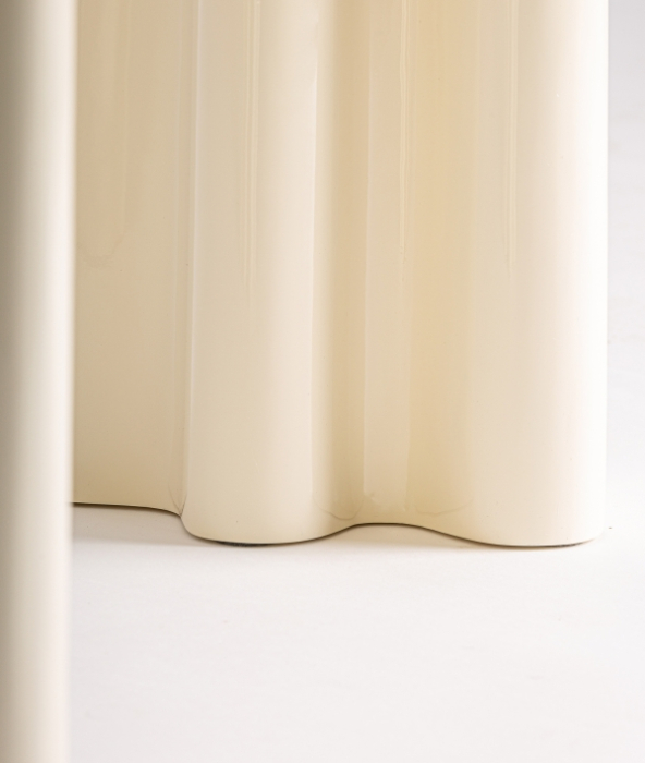 Consola din MDF crem cu blat drept si picioare masive Alba [3]