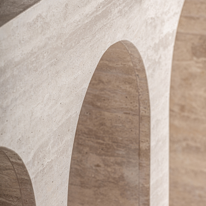 Consola sculpturala din travertin bej cu arcade Thiennes 150x35x80 cm [5]