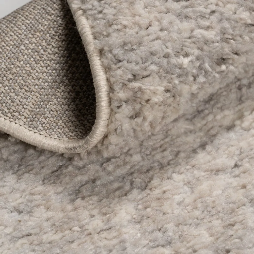 Covor Bej Minimalist pentru Spatii Medii | Covoare Versatile [4]