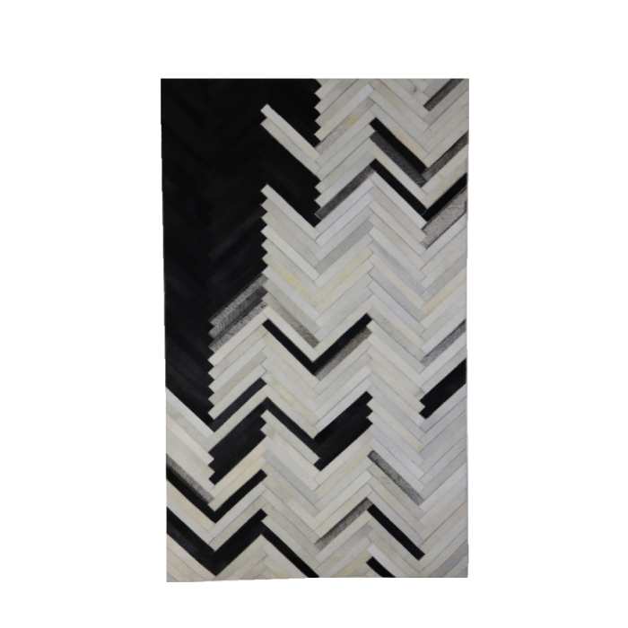 Covor alb-negru din piele și lână cu aspect natural și texturi contrastante [1]