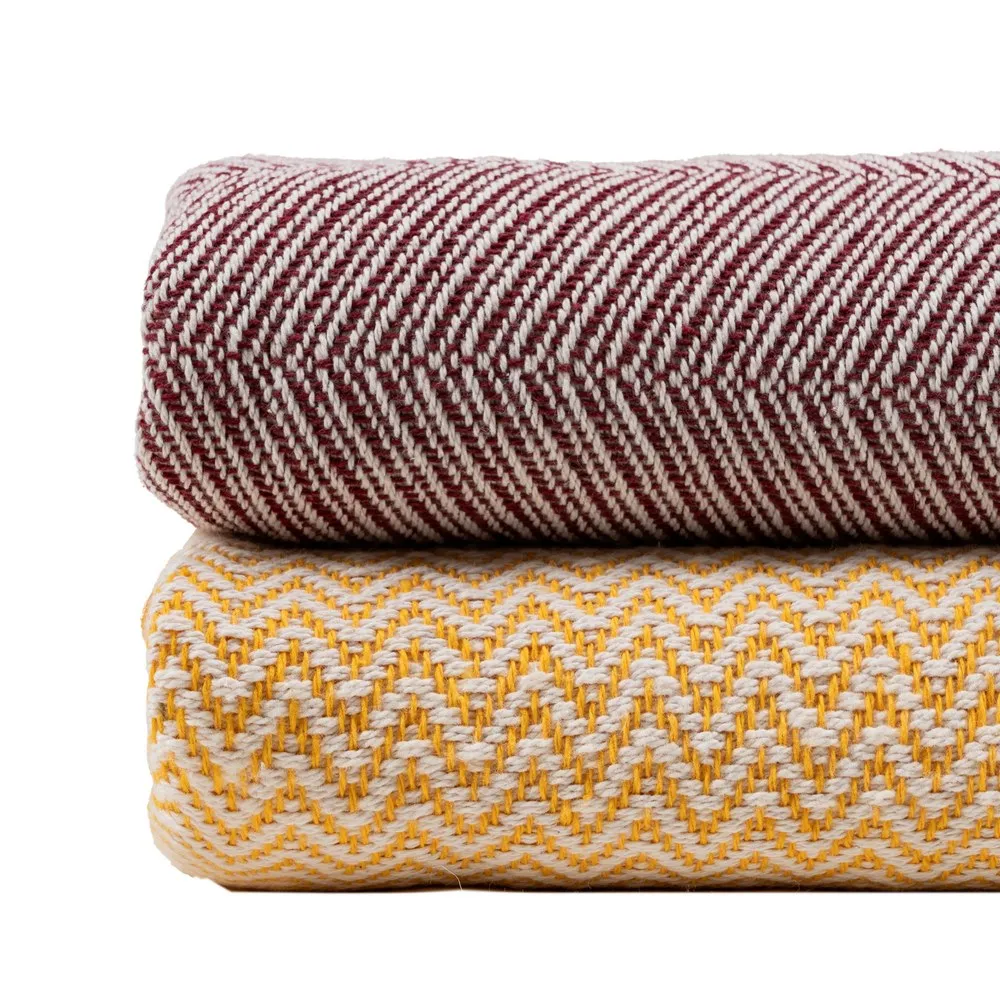 Cuvertura tesuta rustica alb si grena | Cuverturi traditionale [2]