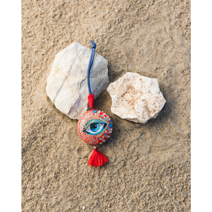 Decorațiune compactă cu design simbolic [1]