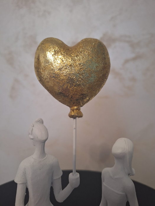 Decoratiune Cuplu balon inima , rasina, alb auriu-creativdeco.ro [3]