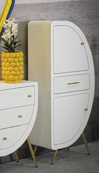 Dulap alb Venus cu 2 usi, aspect semicerc si detalii aurii. Dulapuri Glamour cu spatiu compartimentat. Piese statement de la CreativDeco. [2]