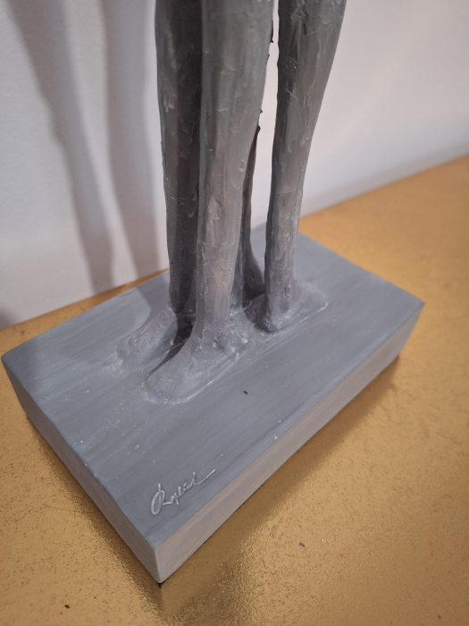 Figurina Cuplu spate in spate, rasina, gri - creativdeco.ro [8]