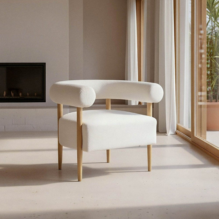 Fotoliu alb din stofă și lemn în stil japandi – design relaxant [1]