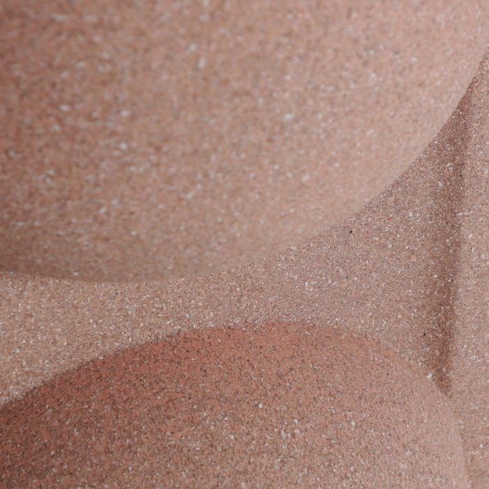 Ghiveci decorativ din polirășină roz – design sculptural și formă echilibrată [3]