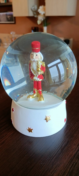 Decoratiuni Craciun | Glob de Apa Spargatori de Nuci - creativdeco.ro [6]