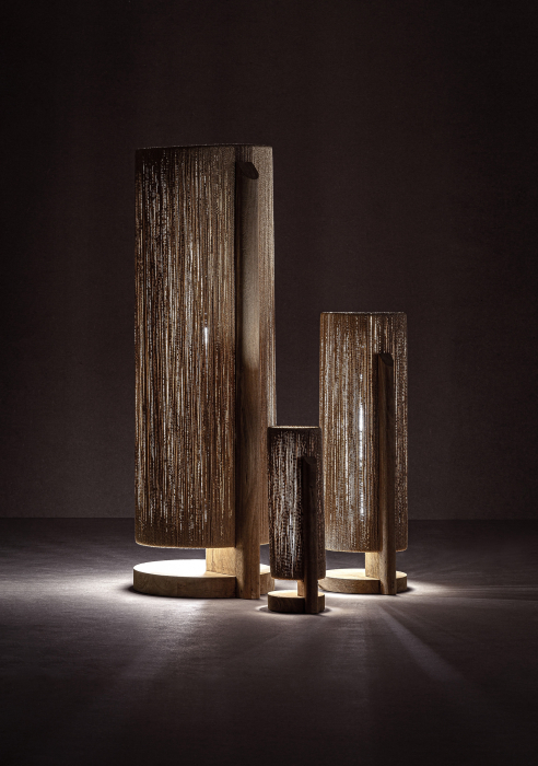 Lampă de masă artizanală din lemn și rafie cu textură naturală Jacquard [4]