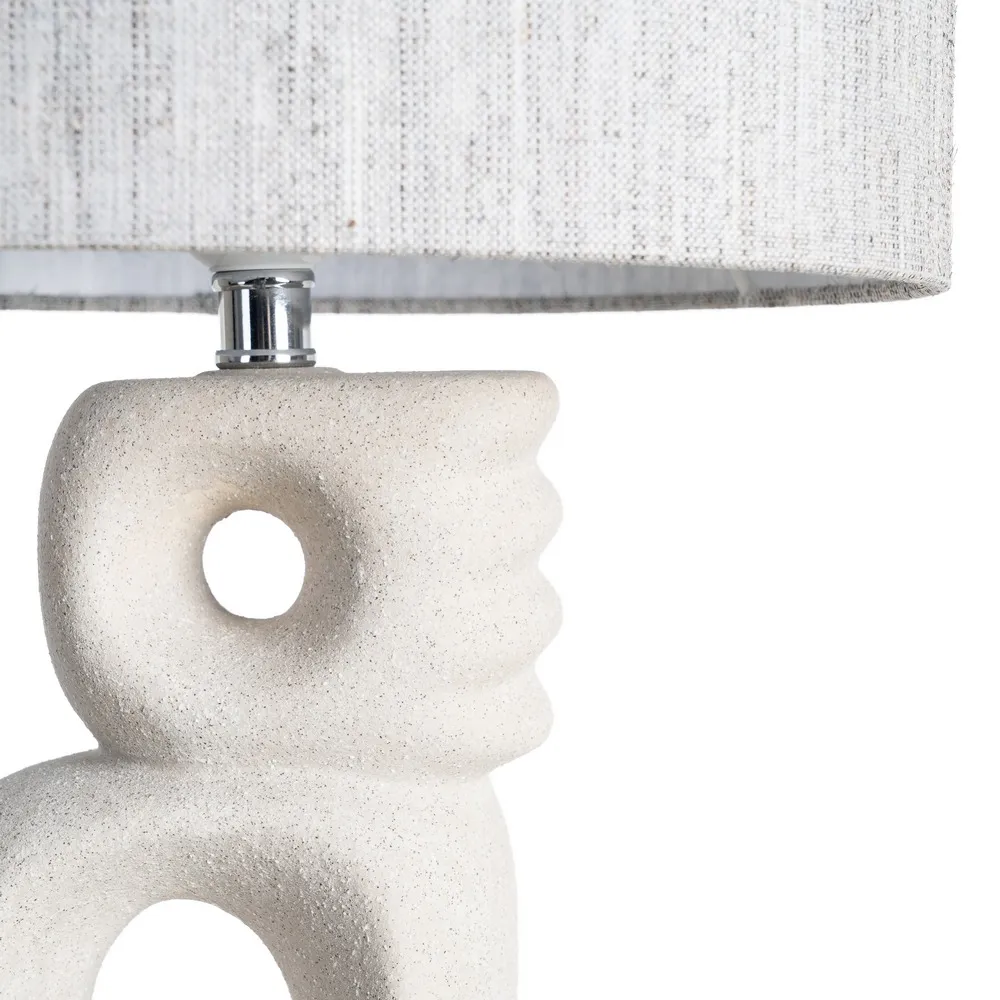 Lampă de masă ceramică albă aspect piatră cu decupaje și abajur gri [3]