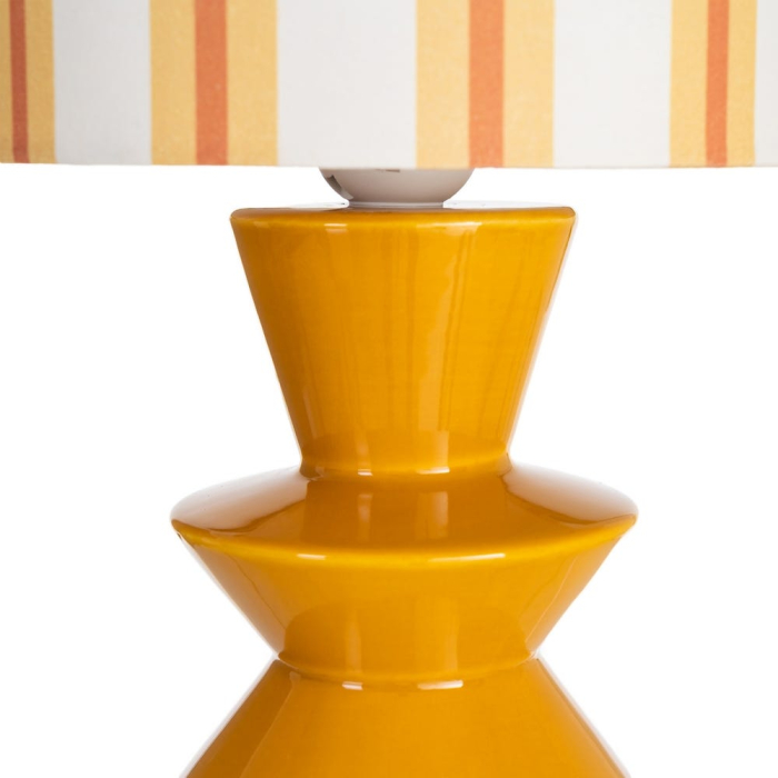 Lampă de masă din ceramică galben muștar cu abajur textil cu dungi [2]