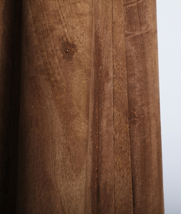 Lampă de masă din lemn de mango maro – lampă cu abajur din iută bej și design organic [4]