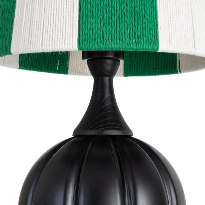 Lampă de masă din lemn negru cu bază sculptată și abajur alb și verde [2]