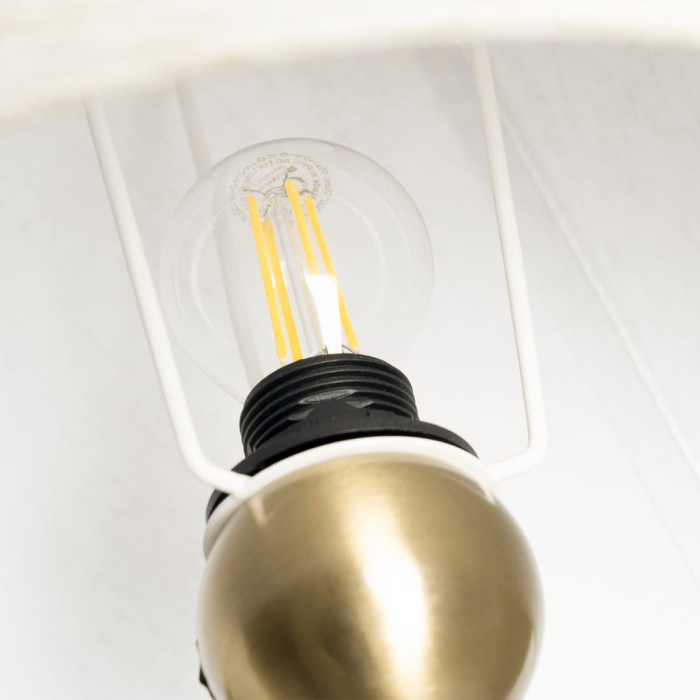 Lampă de masă din metal auriu cu bază sferică decorativă și abajur conic din in crem [8]
