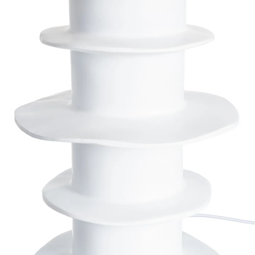 Lampă de masă din rășină albă cu discuri decorative și abajur din ratan [7]