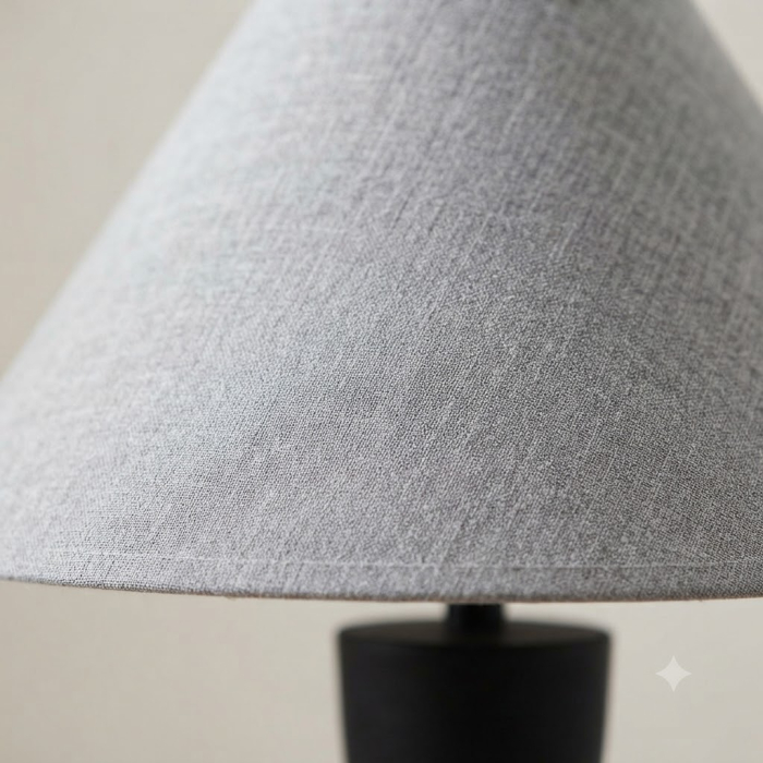 Lampă de masă din rășină neagră cu abajur textil gri – model ATIENO [4]