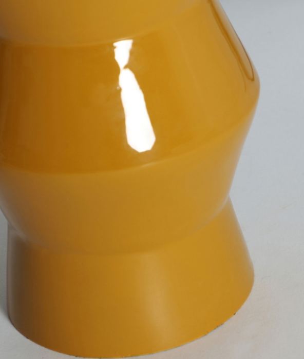 Lampă de masă din sticlă albă cu bază galben-muștar – lampă geometrică modernă [3]