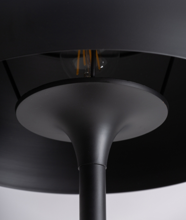 Lampă podea fier aluminiu negru LUMIX – titlu imagine principală [4]