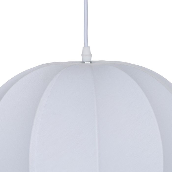 Lampă mare din material textil alb, sursă principală de lumină [5]