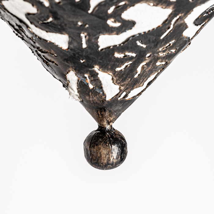 Lampa suspendata triunghiulara orientala din alama neagra - Design exotic si rafinat [3]