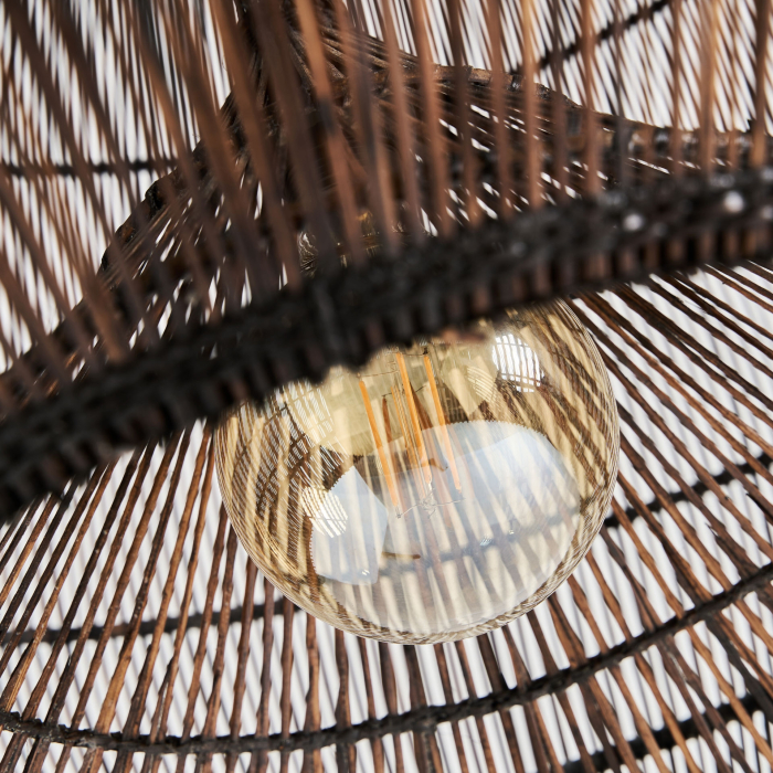 Lampă suspendată din bambus maro în formă de bulb cu lamele verticale și con interior [5]