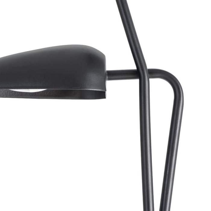 Lampadar din metal negru cu două brațe asimetrice și bază rotundă – imagine principală cu brațe la înălțimi diferite [5]