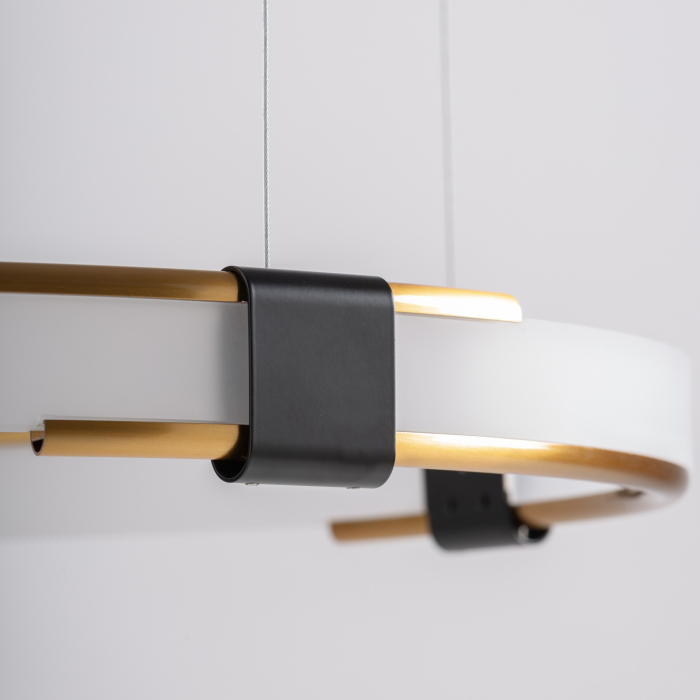 Lustra suspendată circulară cu iluminare LED integrată din cristal alb și structură metalică cupru. [6]