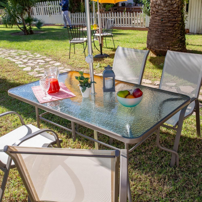 masa-clasic-gradina-sticla-otel-maro [5]