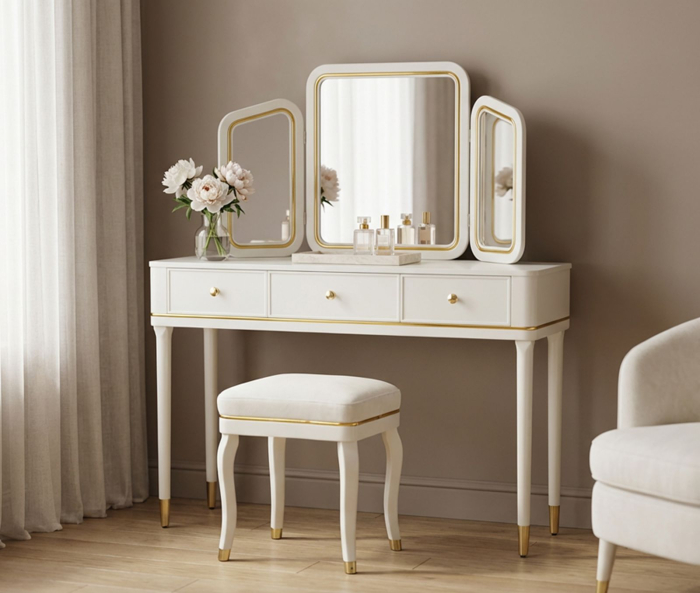 Masă de toaletă cu oglindă triplă și taburet alb cu accente aurii design elegant [10]