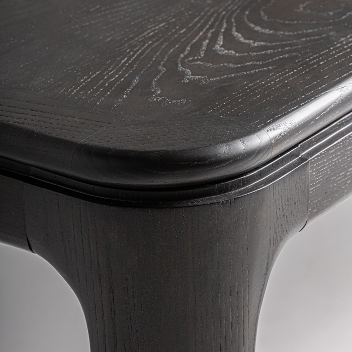 Masă extensibilă frasin negru cu margini rotunjite și design modern. [5]