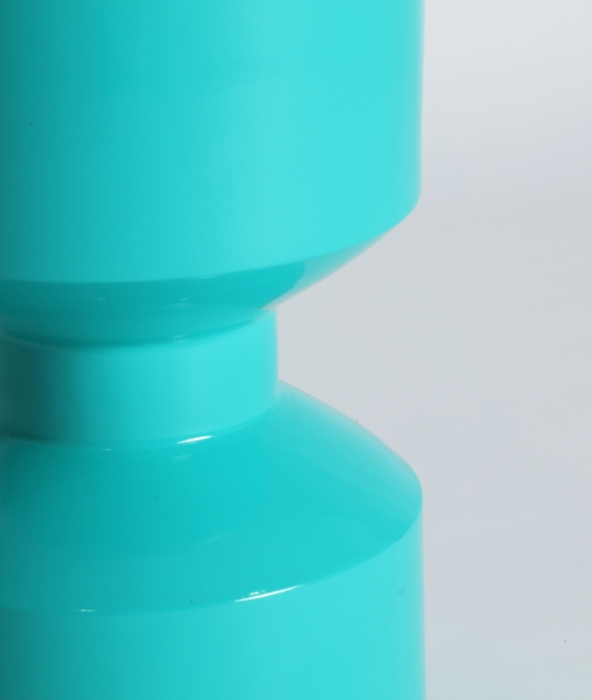Masă laterală Pop din fier turcoaz cu finisaj lucios – masă geometrică metalică turcoaz [3]