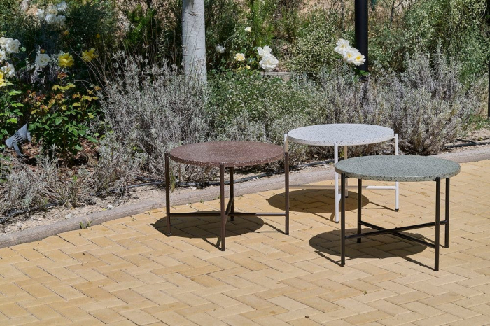 masă terrazzo gri – rotundă, cadru negru, design minimalist industrial [14]