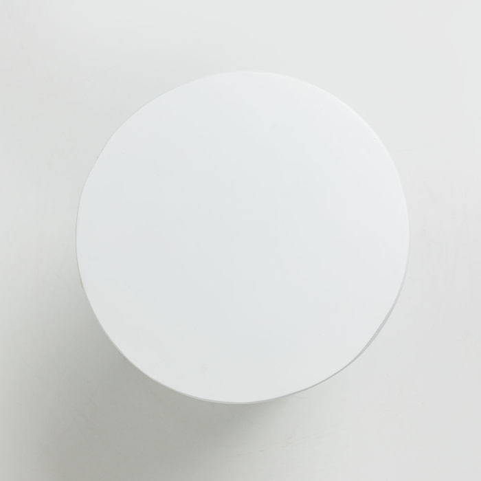 Măsuță laterală albă din MgO cu design sculptural [3]
