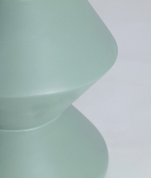 Măsuță laterală beton verde MELLE – titlu imagine principală [2]