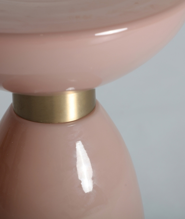 Măsuță laterală sticlă roz pal aurie BELLANO – titlu imagine principală [2]