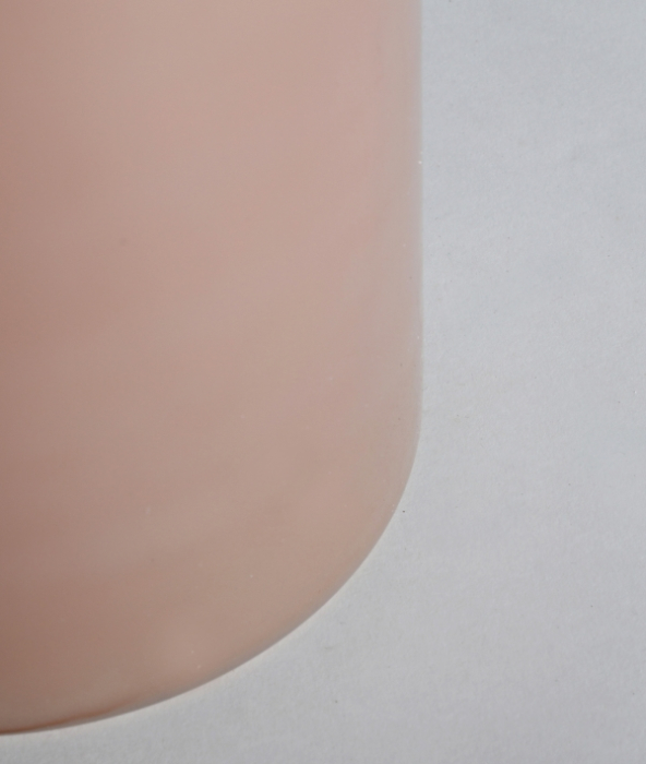 Măsuță laterală sticlă roz pal aurie BELLANO – titlu imagine principală [3]