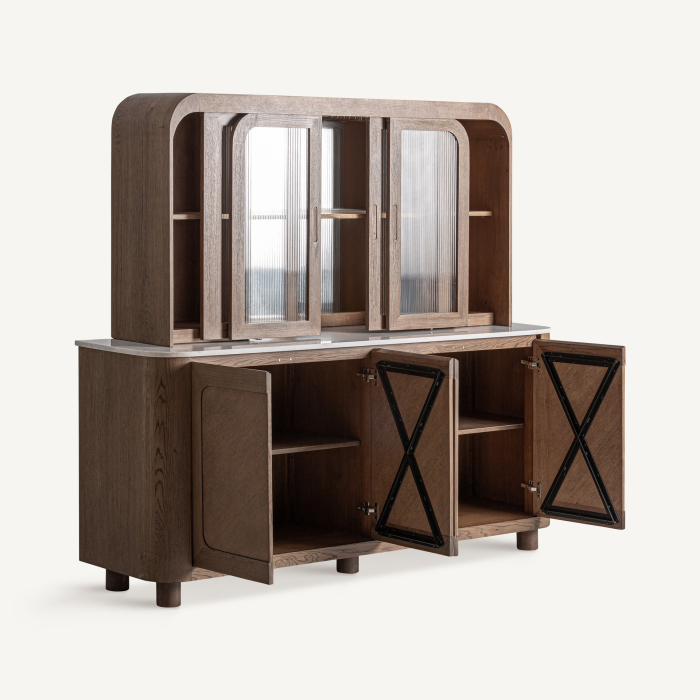 Mobilier de bar din stejar maro cu uși de sticlă striată deasupra și uși pline dedesubt [3]