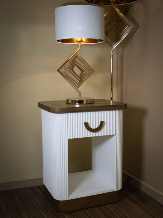 Noptiera crem eleganta design rotunjit CreativDeco [2]