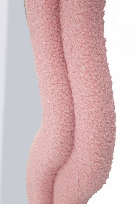 oglinda glam boucle roz pastel cu ramă curbată Teddy [5]