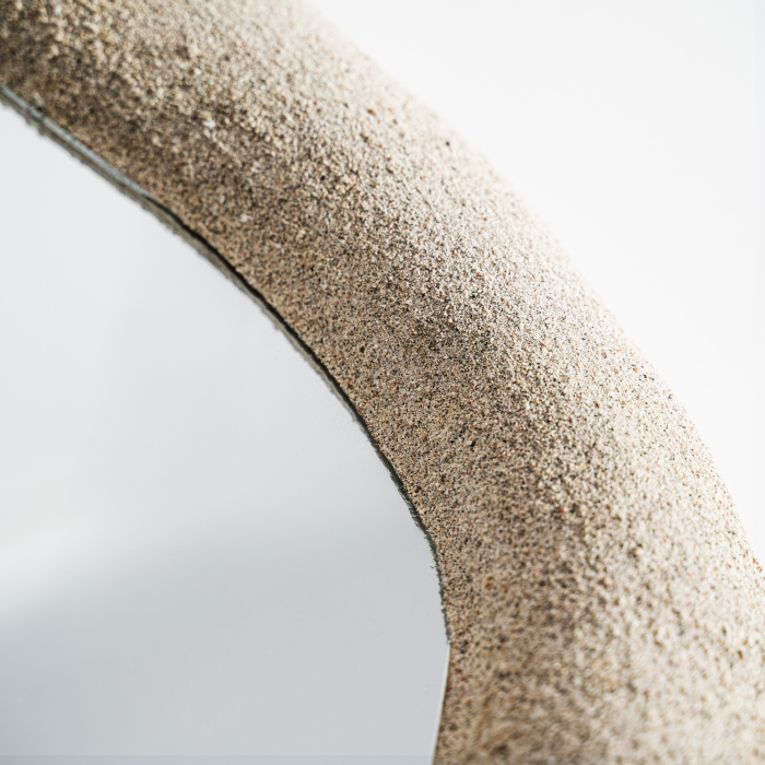 Oglindă organică ramă sculpturală rășină crem Liessel [3]