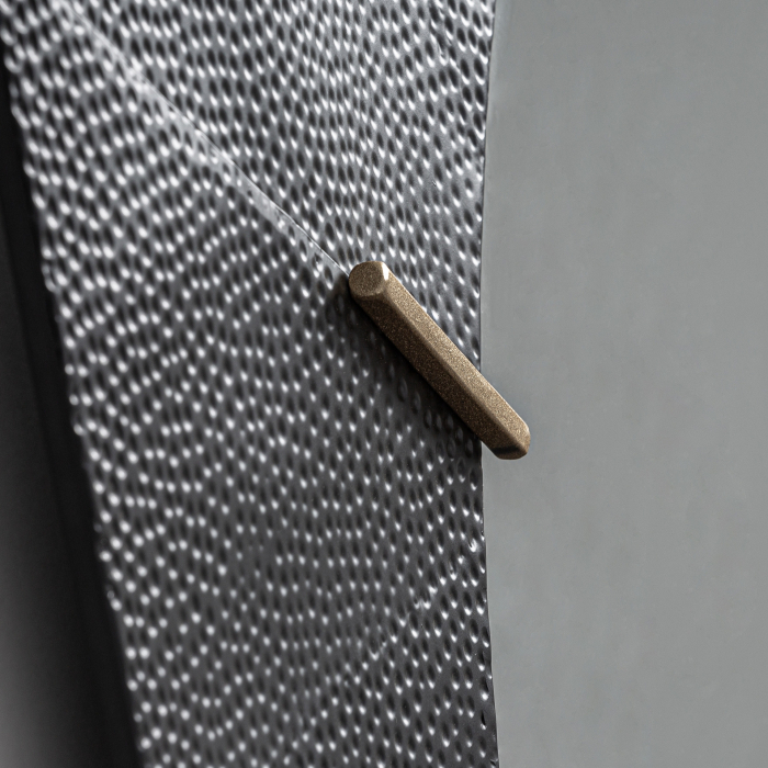 Oglinda perete Art Deco reinterpretata cu rama metalica neagra si insertii MDF negre Murren 143x2x143 cm [2]