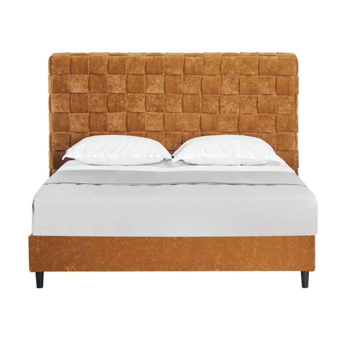pat modern tapițat, tăblie înaltă, catifea camel, ideal pentru dormitor elegant [3]