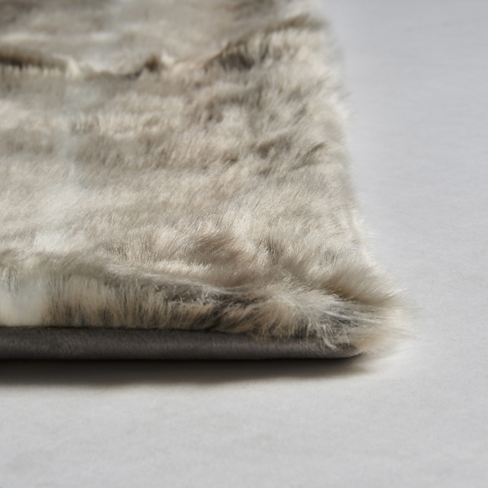 Patura microfibra blana lup gri|Paturi decorative [4]