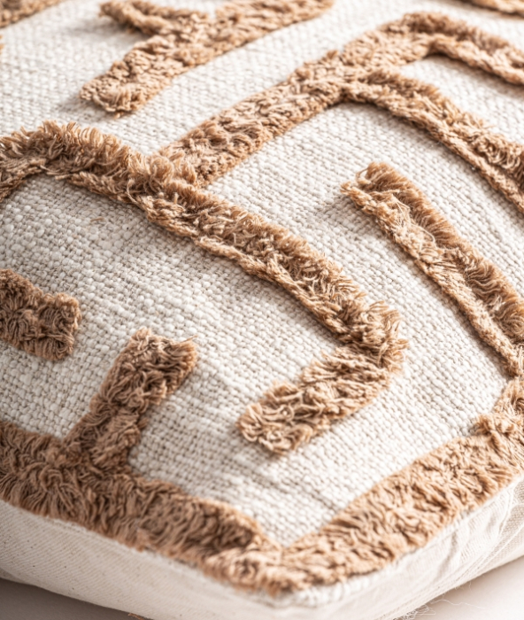 Pernă decorativă bej cu aplicații maronii Brenda 45x45 cm [3]