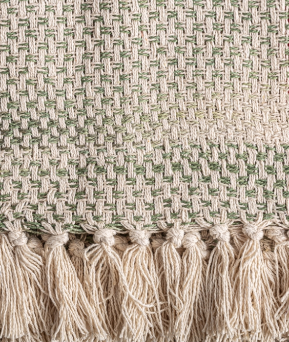 Pled 100% bumbac bej cu accente verzi si textura decorativa Esarhe [3]