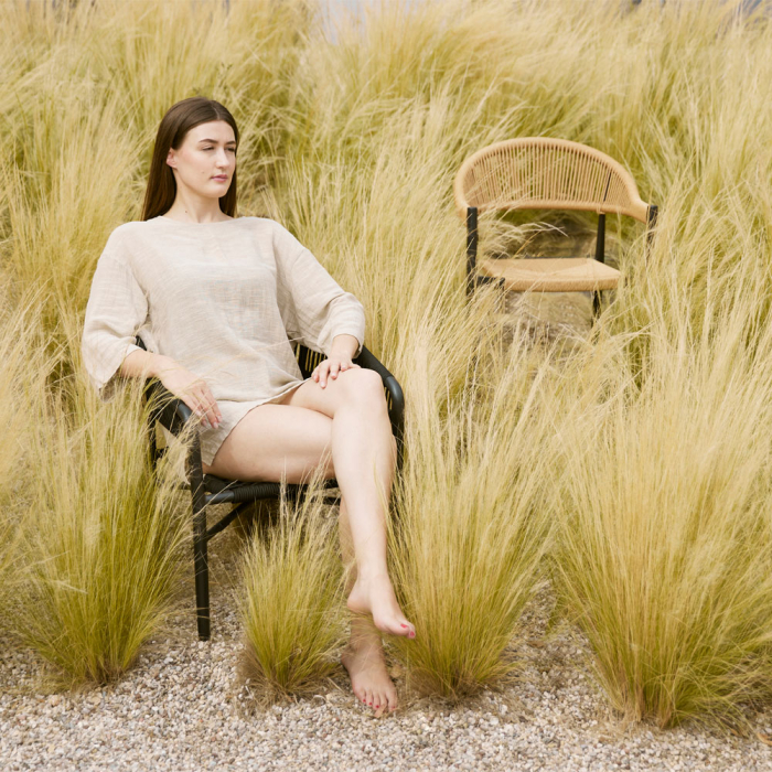 Scaun cu brațe aluminiu negru și ratan sintetic natural [2]