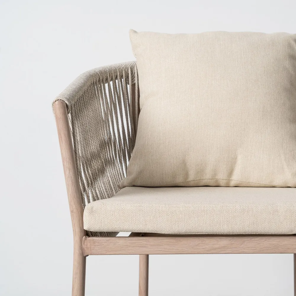 Scaun exterior HoReCa din ratan sintetic bej cu pernă mare și structură din oțel [7]