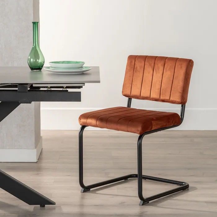 Scaun maro teracota cu baza metalica, 48 X 56 X 82 CM [3]